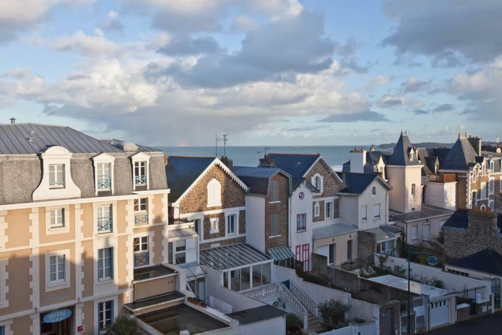 Ker Romain - Sea View - 3 Bedrooms Appt 圣马洛 外观 照片